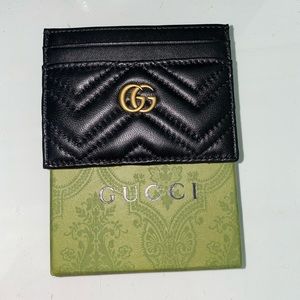 GUCCI GG Marmont Card Case